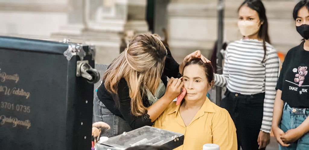 Alumni SMK Triatma Jaya Bidang Tata Rias Meriahkan Acara Demo Kecantikan dalam rangka HUT Ke-17